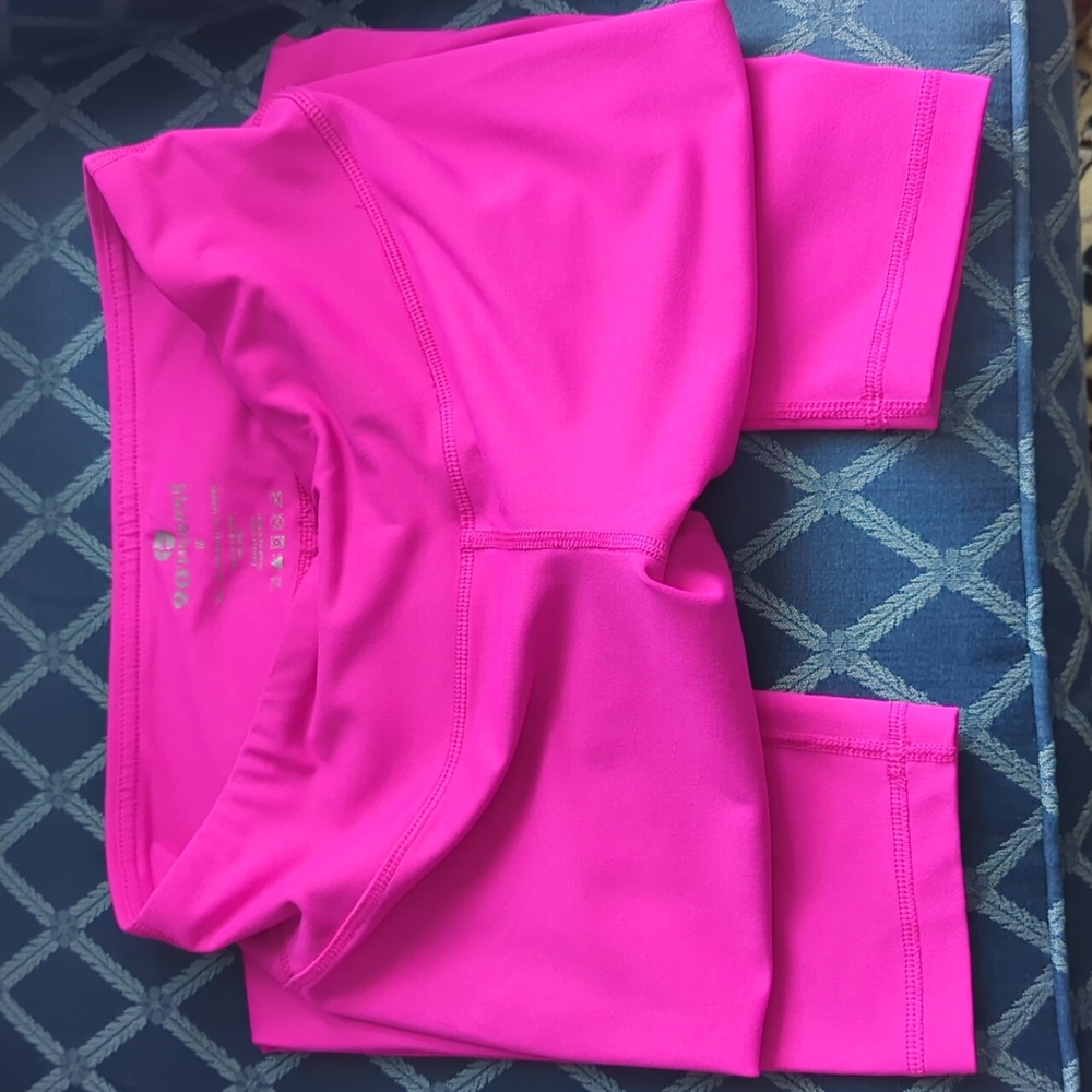 90 degree size medium stretch pink Capri fitness pant